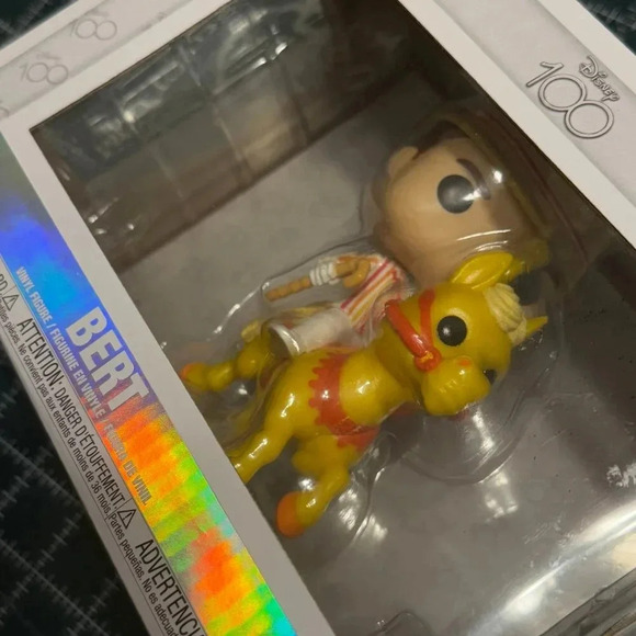 Funko Pop! Rides Disney Mary Poppins "Bert" On Carousel Horse #299 - NEW - Picture 4 of 8